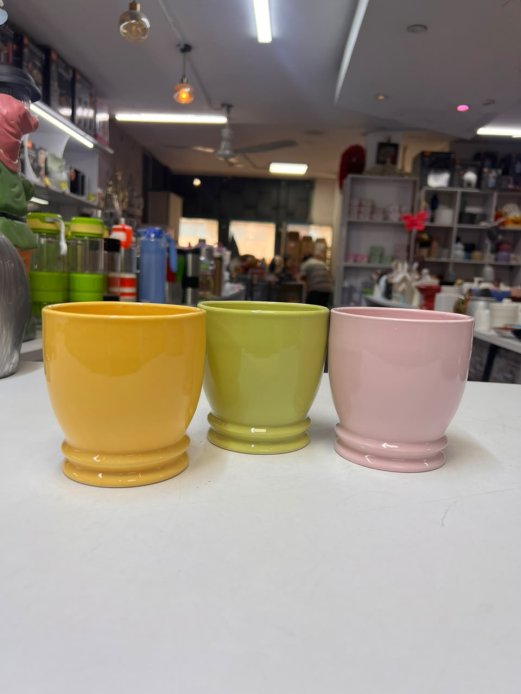 Glossy Ceramic Planter with Ridged Pedestal Base